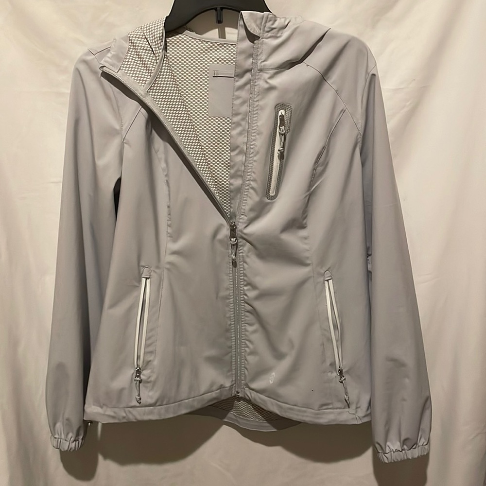 Free Country Grey Light Weight Windbreaker